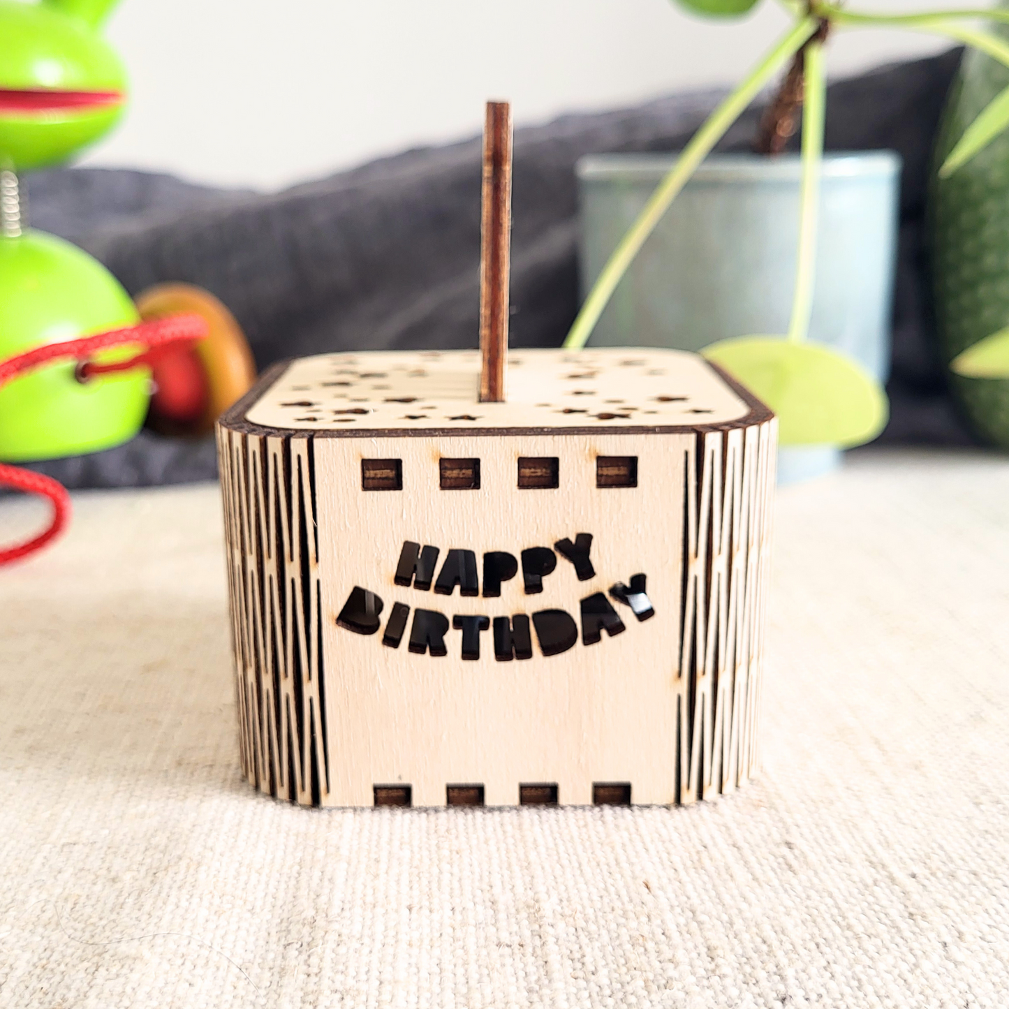 Muziekdoosje "Happy Birthday"