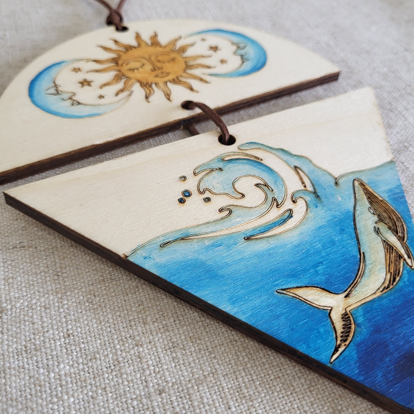 Houten Wandhanger – Zon, Maan, Zee en Walvissen