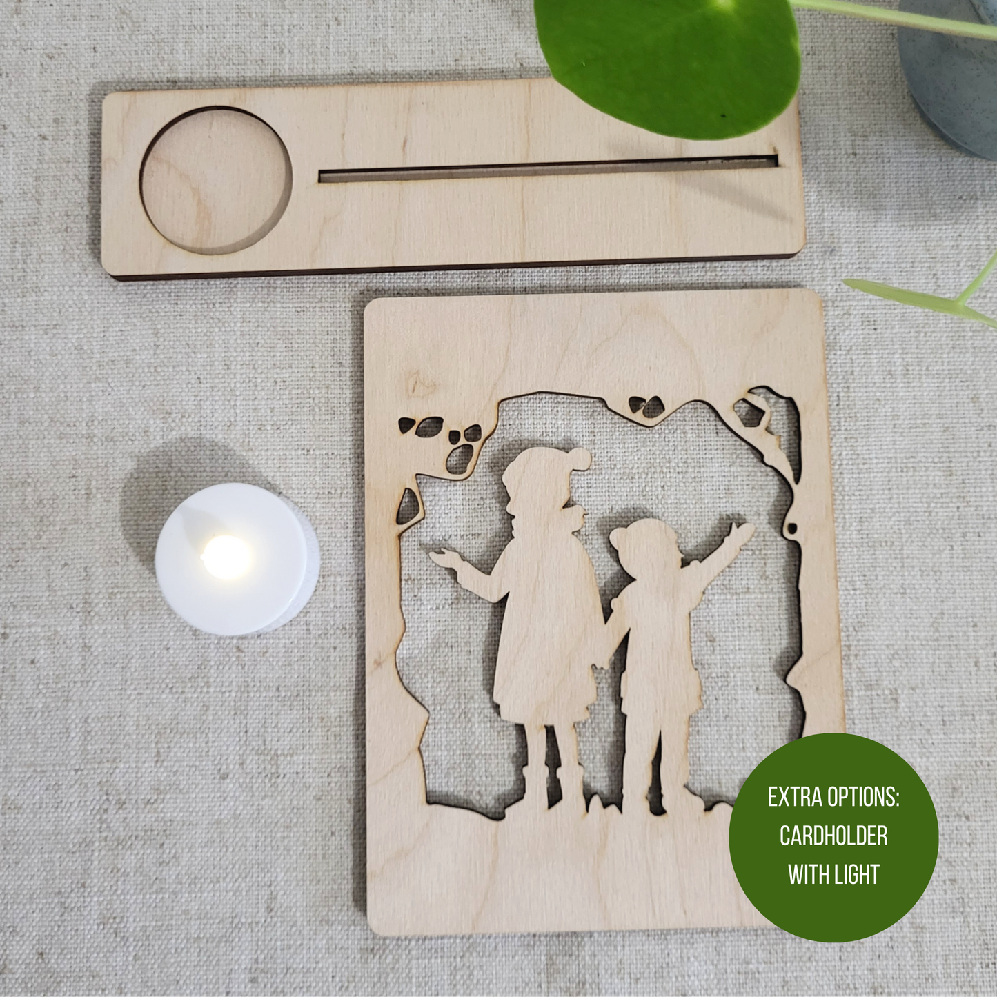 Houten Illustratie: Kinderen in de sneeuw