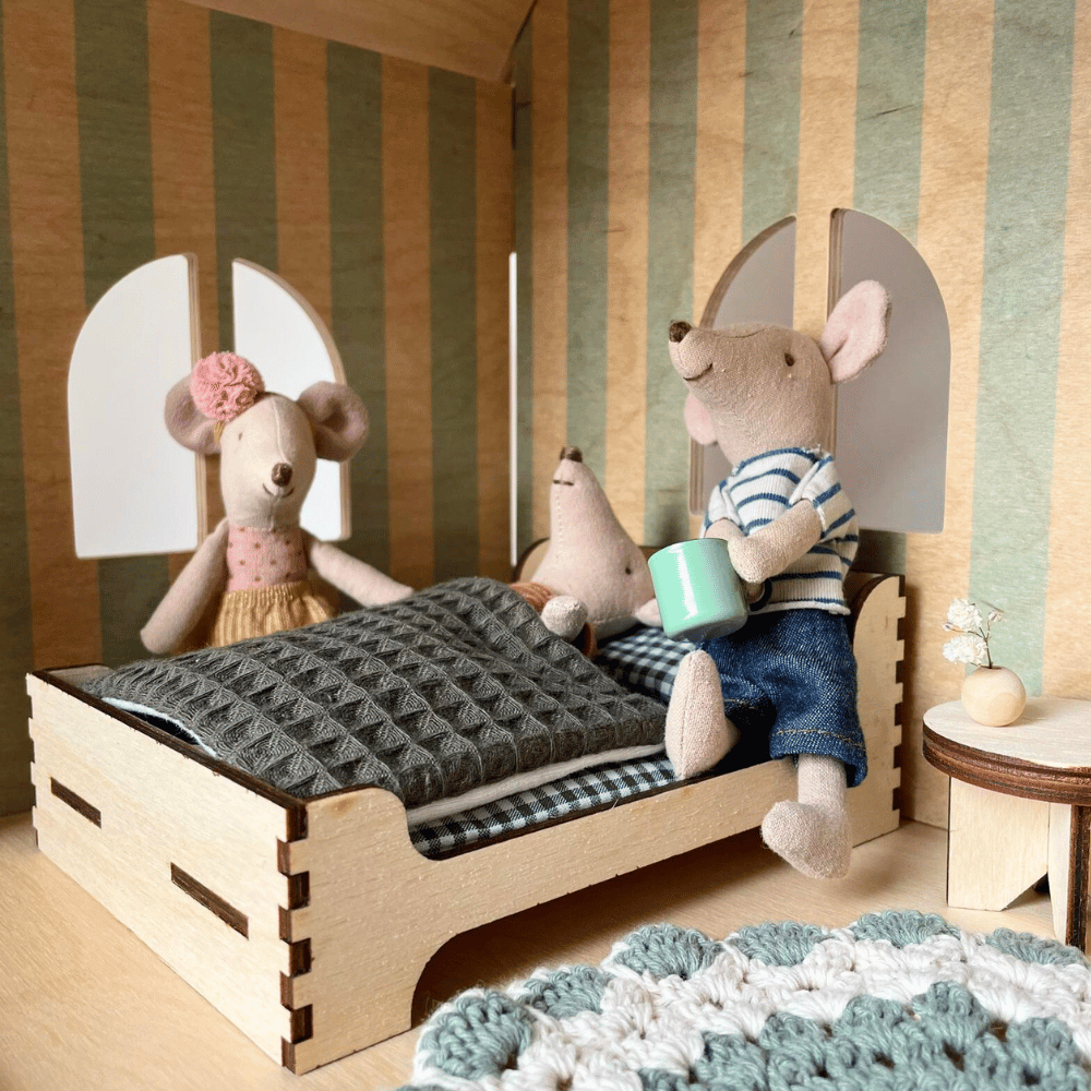 Poppenhuis 2-persoonsbed 04