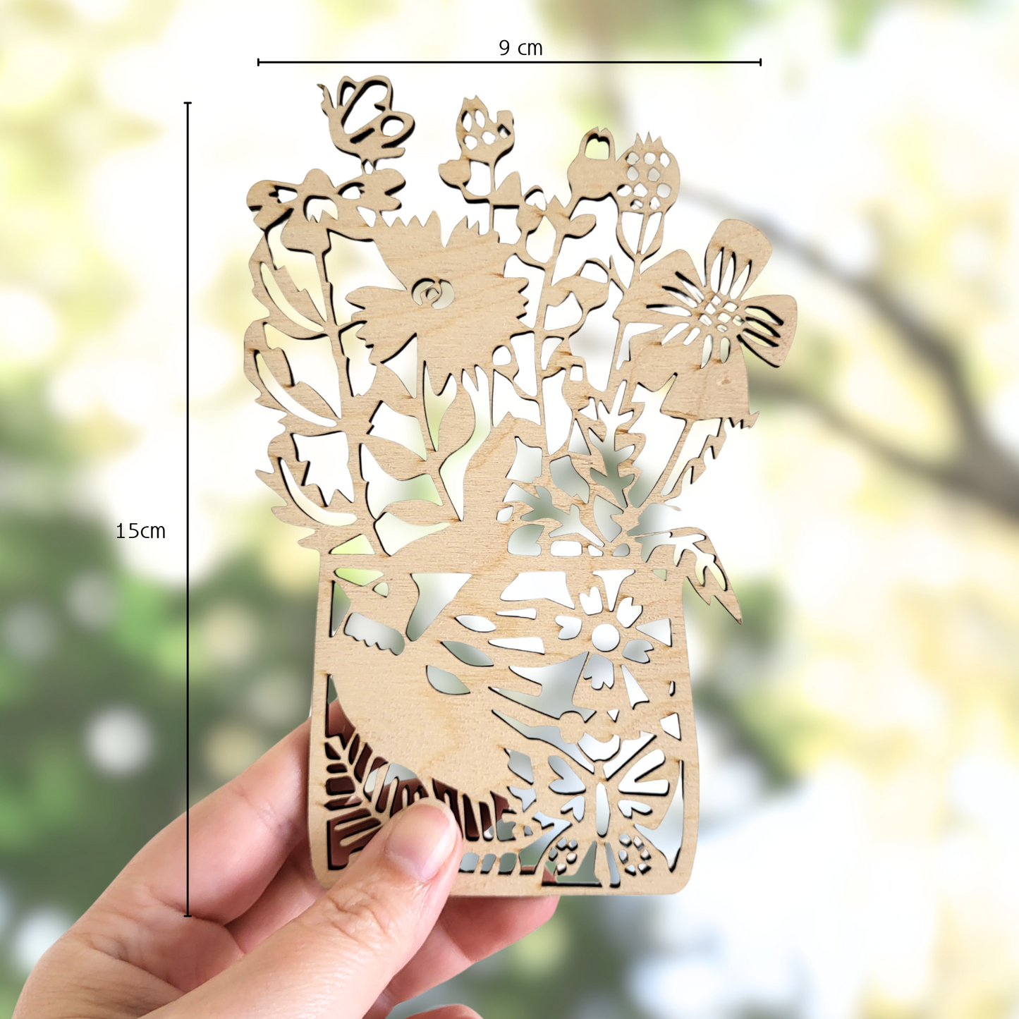 Houten Illustratie: Bloemenboeket met vogel